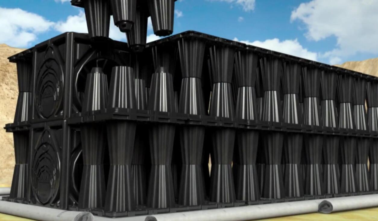 雨水收集池：設(shè)計(jì)時(shí)要考慮什么因素？常見的問題和對(duì)策有哪些！